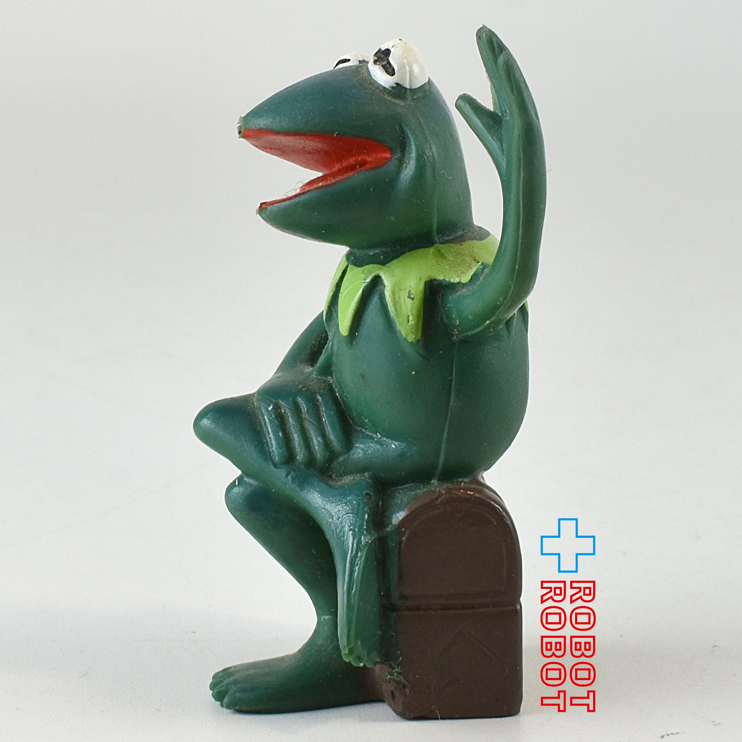 マペッツ カーミット PVCフィギュア ポルトガル – ROBOTROBOT