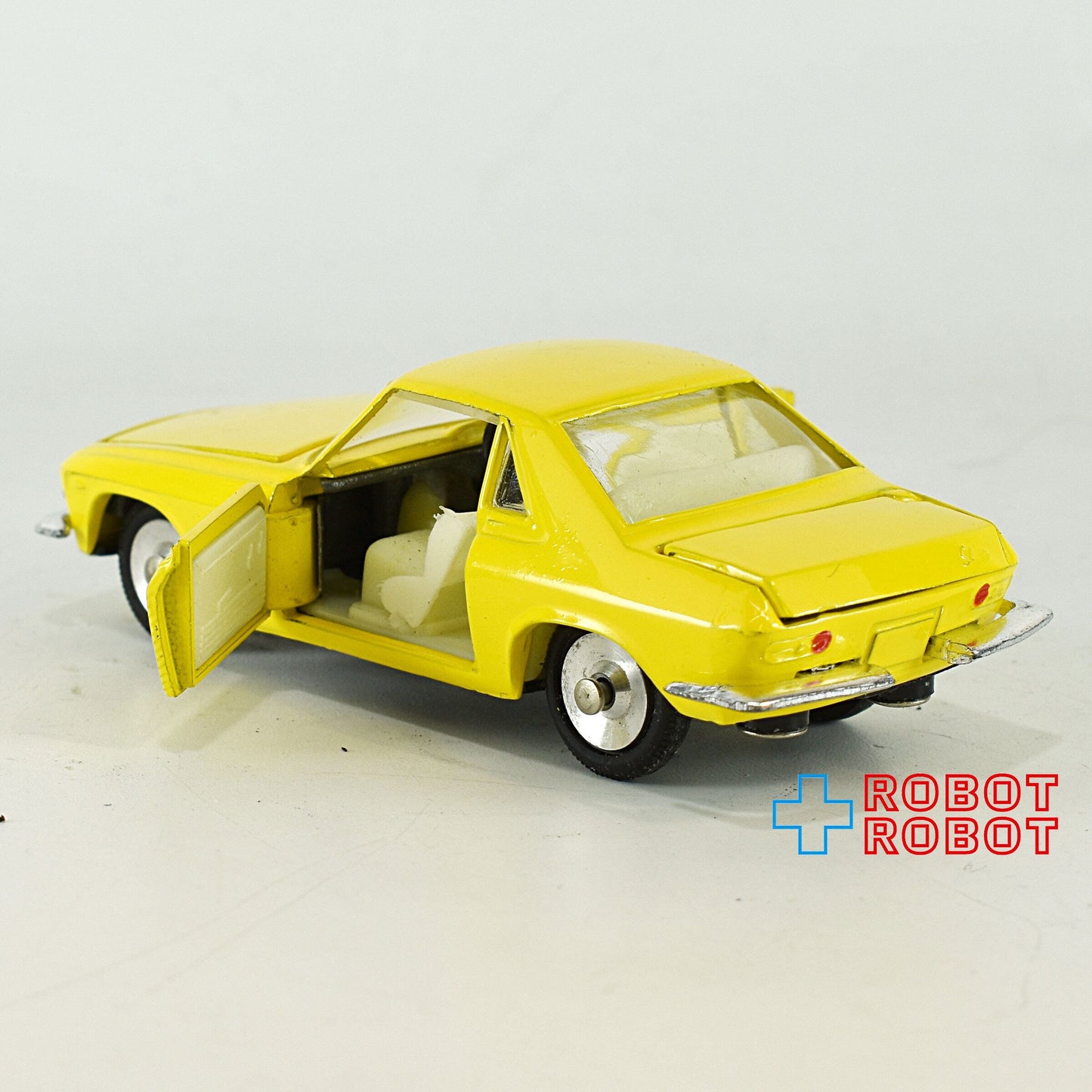 アサヒ玩具 モデルペット No.32 ニッサンシルビア 黄色 白シート 1/40 ダイキャスト ミニカー 箱入