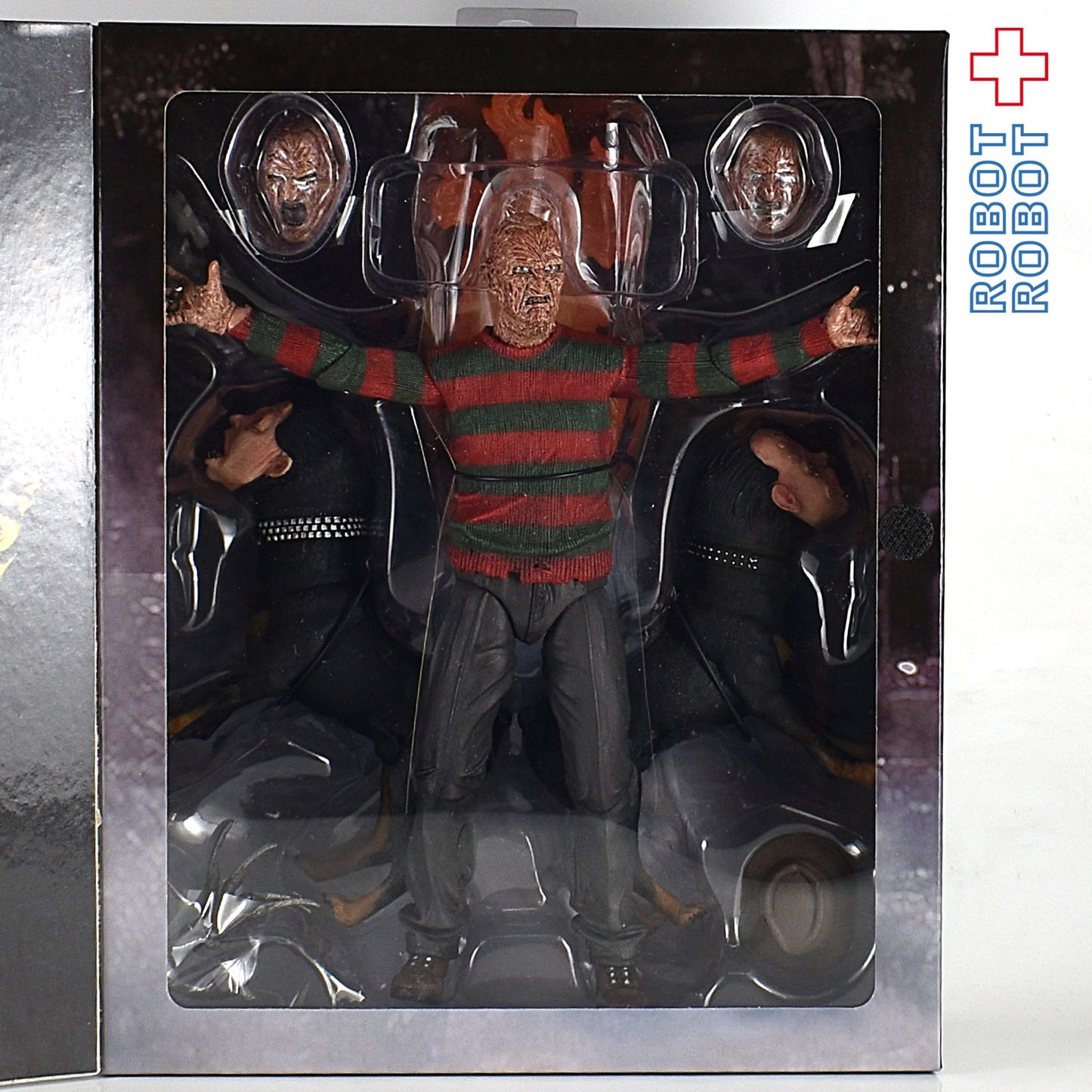 NECA エルム街の悪夢2 フレディの復讐 フレディ アルティメット 7インチ アクションフィギュア 未開封