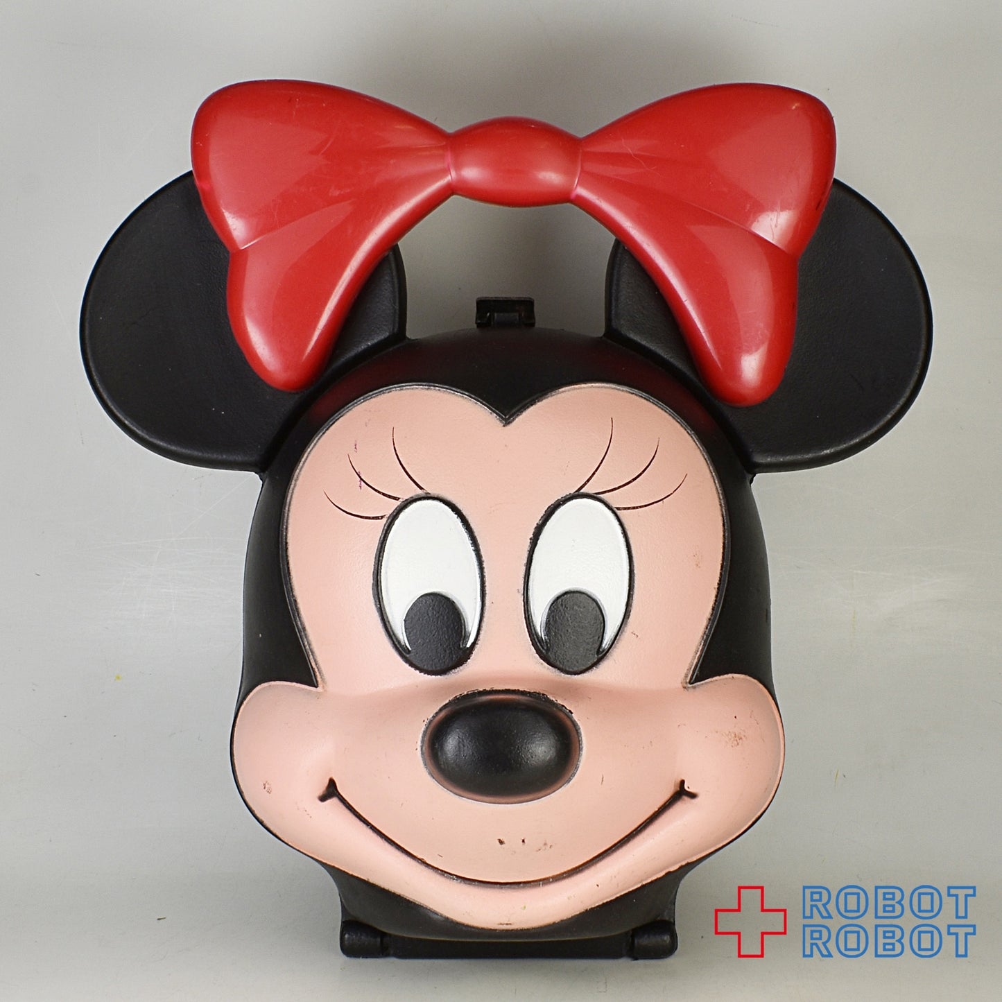 ミニーマウスの顔のカタチのランチボックス ALADDIN