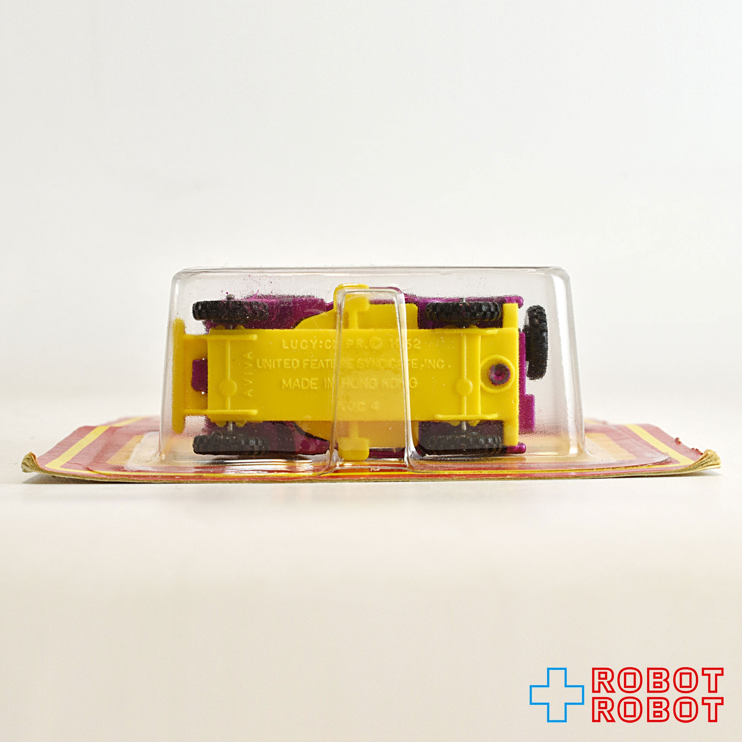 スヌーピー ルーシー・イン・ジープ ダイキャスト ミニカー メイド