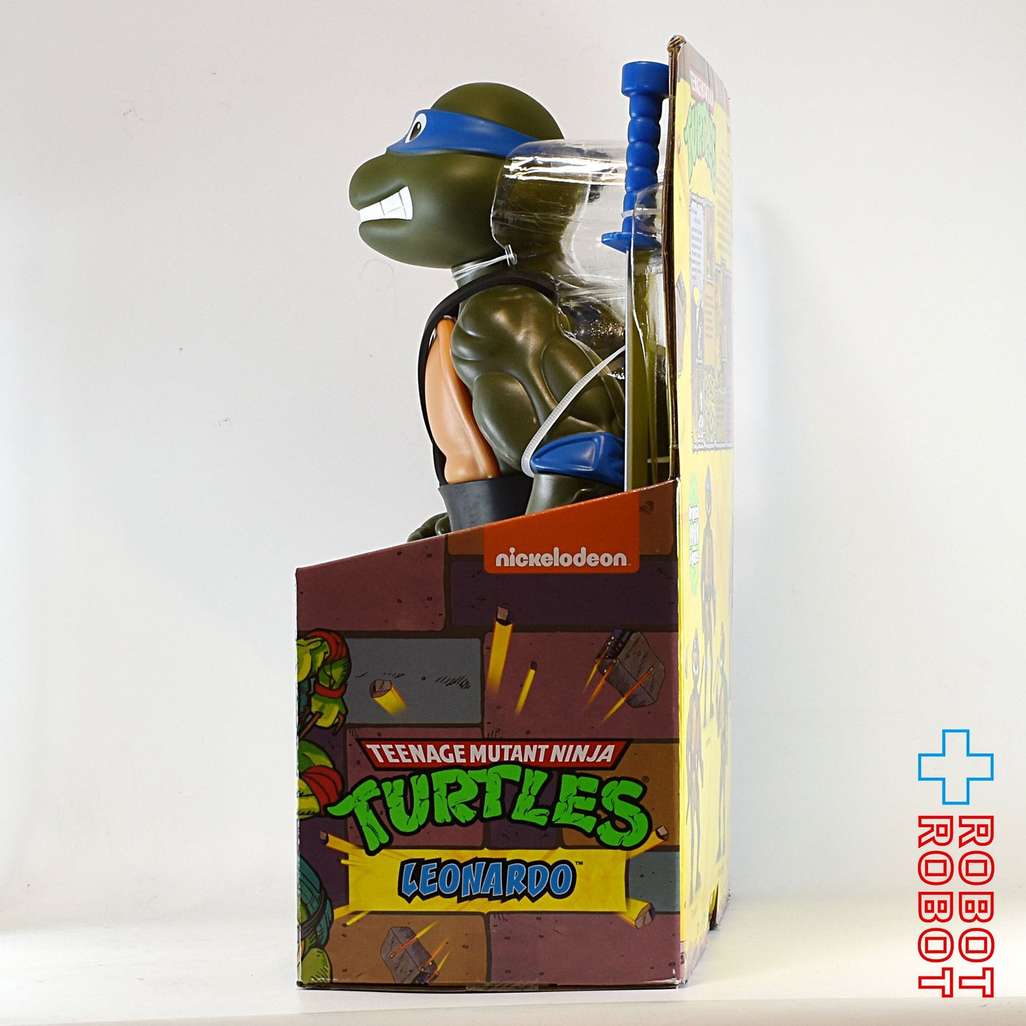 プレイメイツ タートルズ TMNT クラシック・レオナルド 12インチ ジャイアントアクションフィギュア