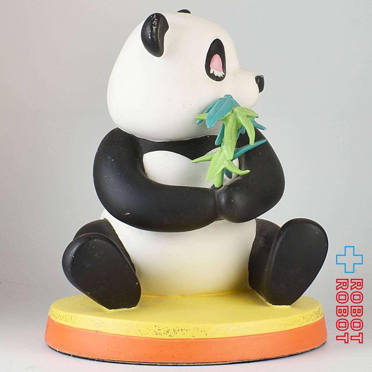 ディズニー WDCC イッツアスモールワールド 中国 – ROBOTROBOT