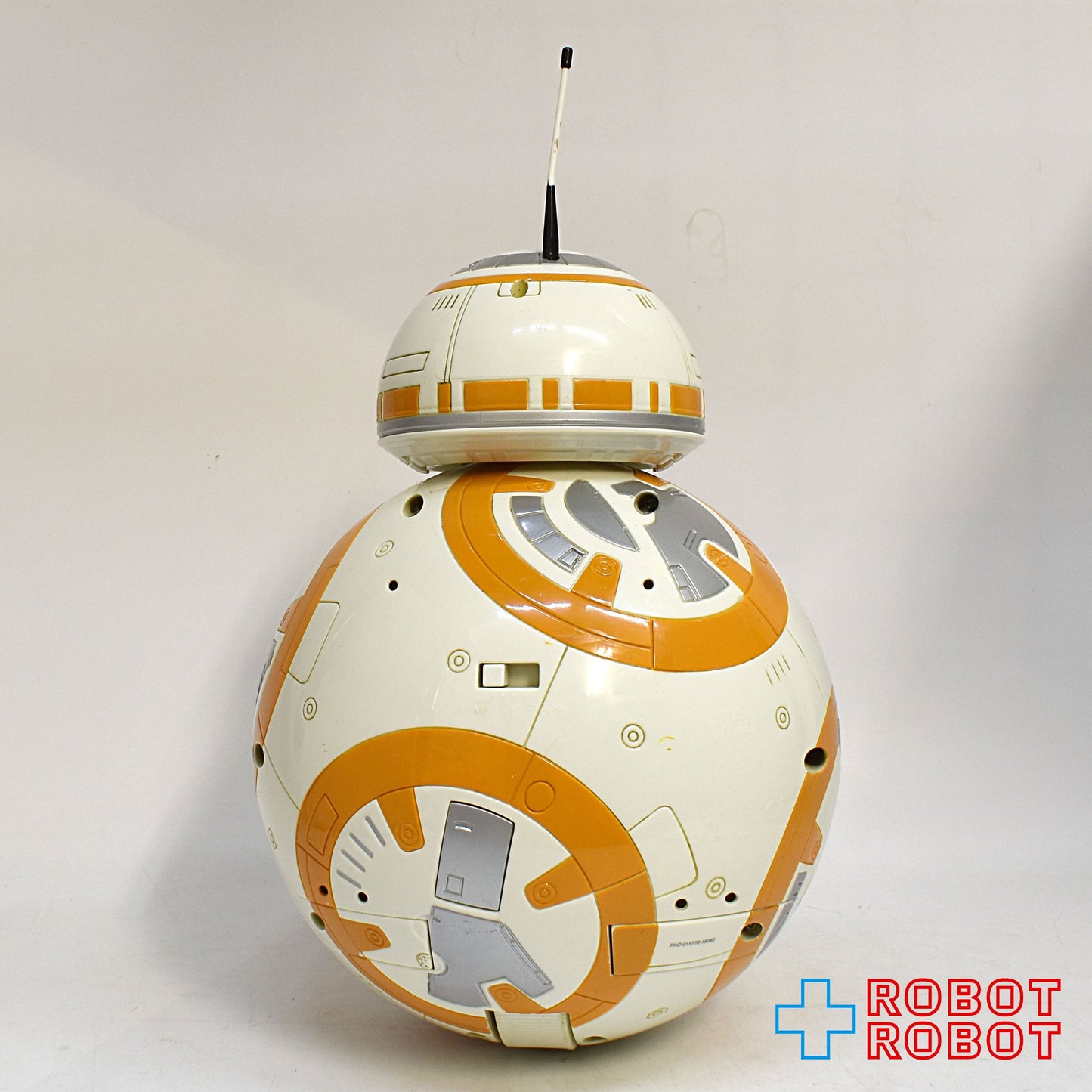 ディズニーストア スター・ウォーズ BB-8トーキング フィギュア ルース