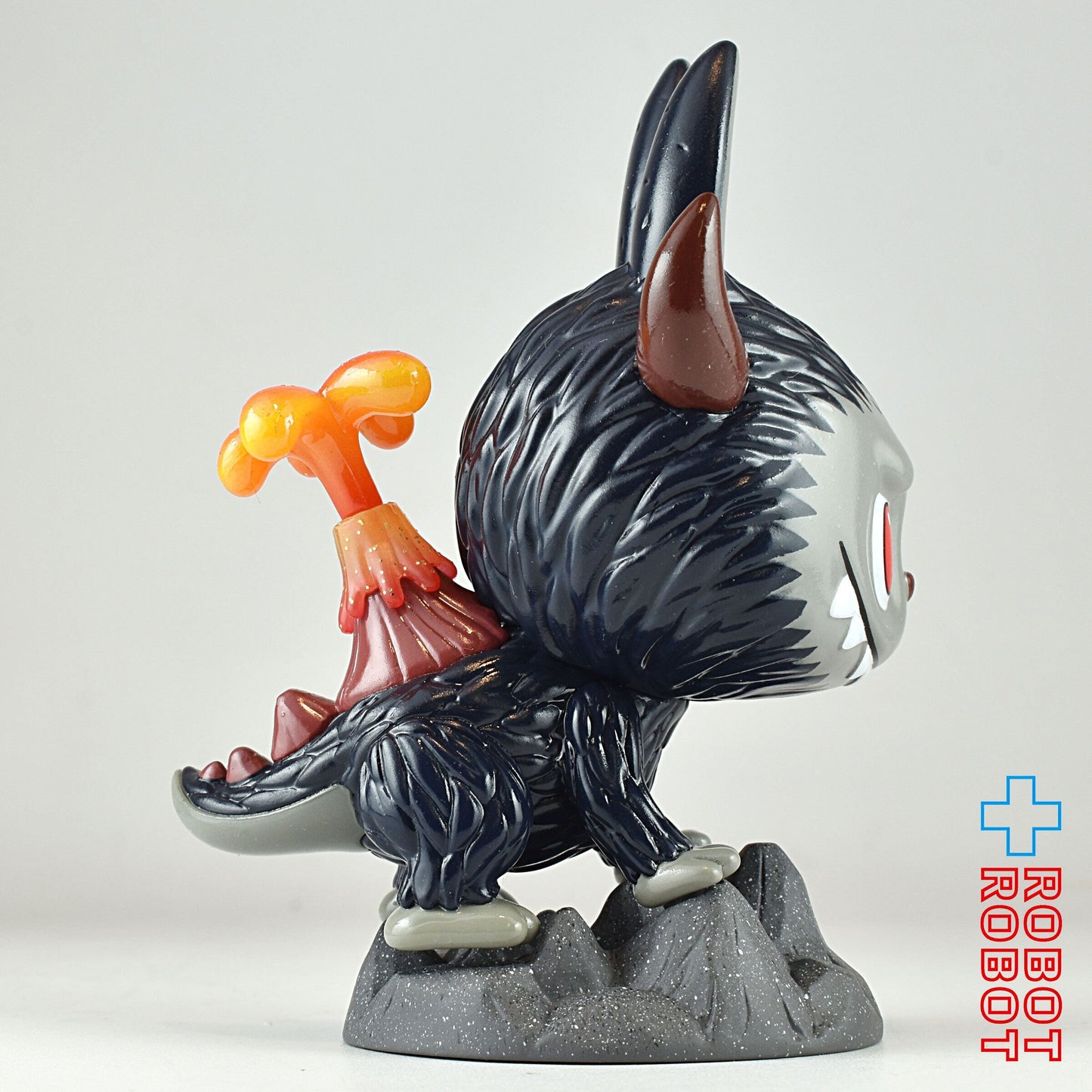 POPMART LABUBU ザ・モンスターズ KAIJU シリーズ THE VOCANO KAIJU フィギュア ルース