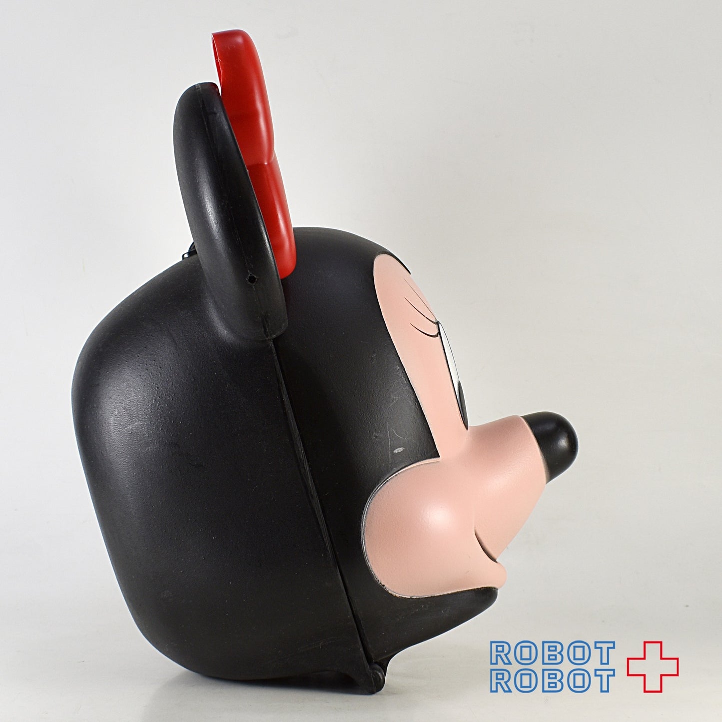 ミニーマウスの顔のカタチのランチボックス ALADDIN