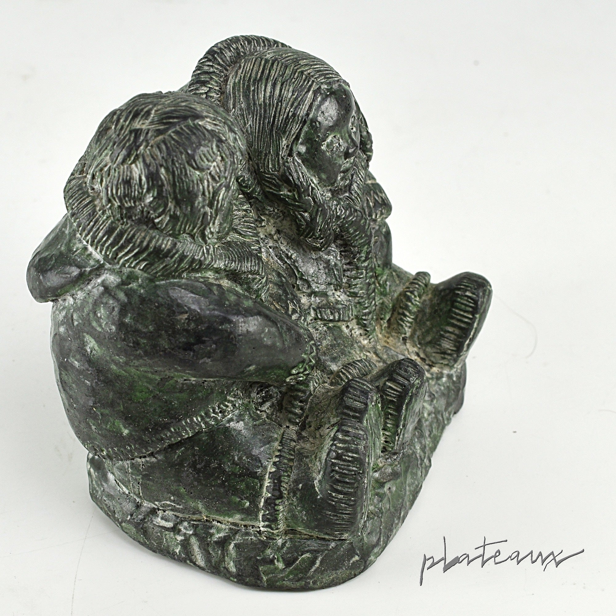 カナダ イヌイット アート Soapstone Carving - 置物