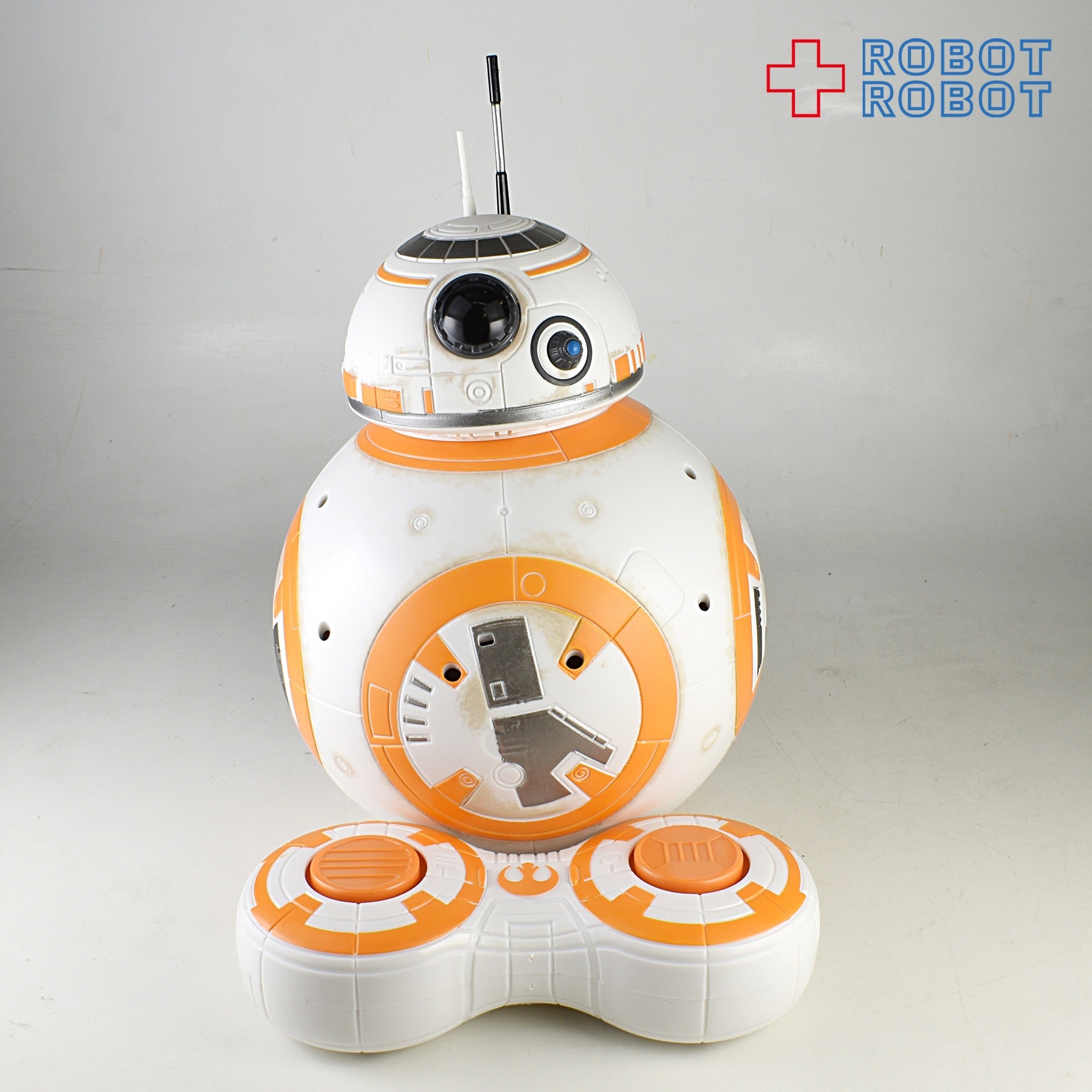 タカラトミー スター・ウォーズ フォースの覚醒 BB-8 RC 開封 – ROBOTROBOT