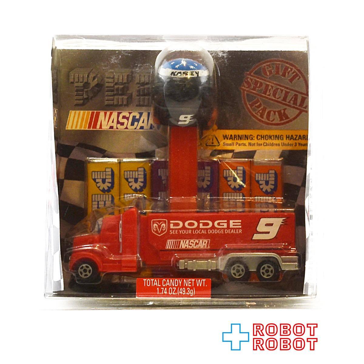 PEZ ギフトスペシャルパック ナスカー Dodge Red 箱入 未開封