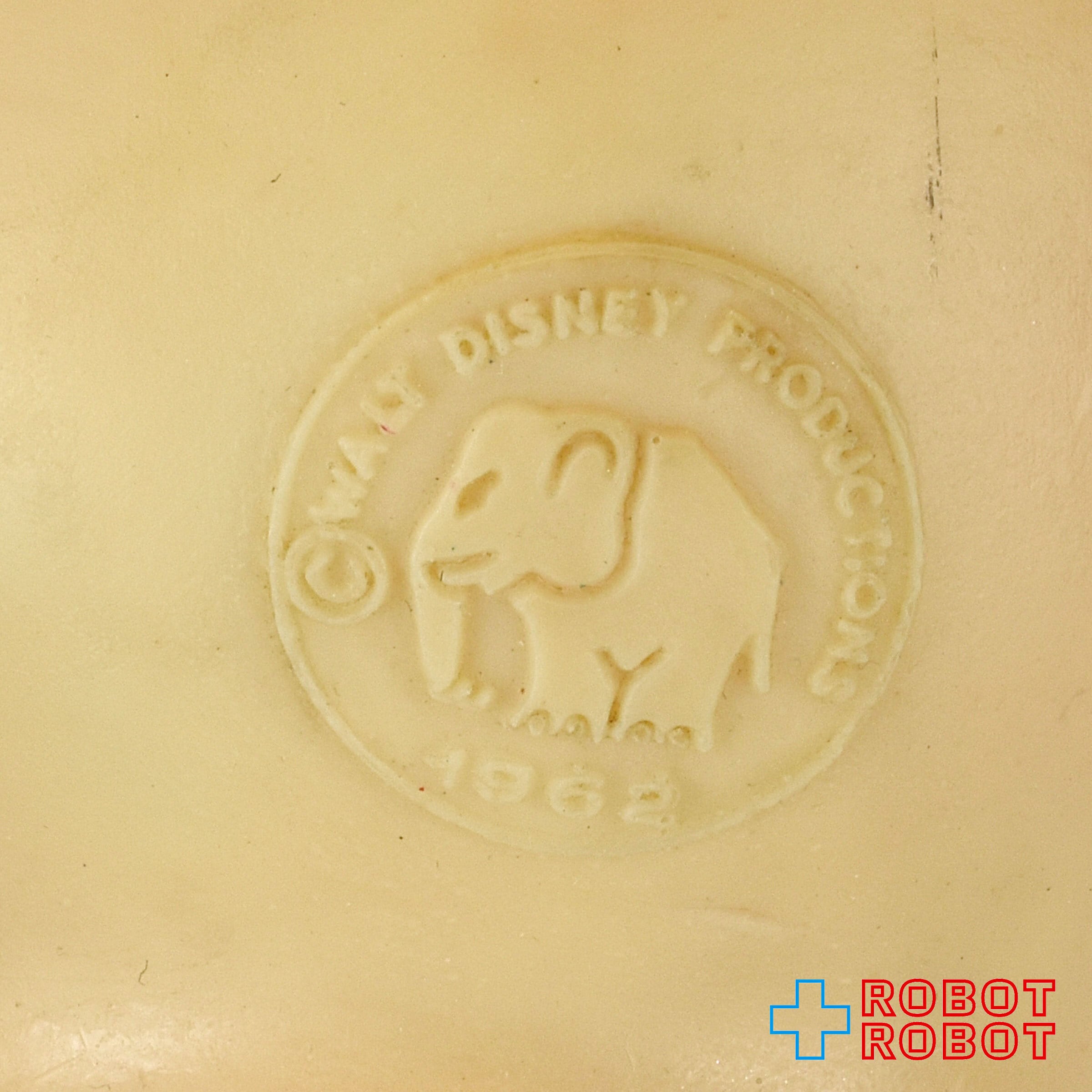 レドラ。ラバードール。 ウォルトディズニープロダクション グーフィー ソフビ ラバードール