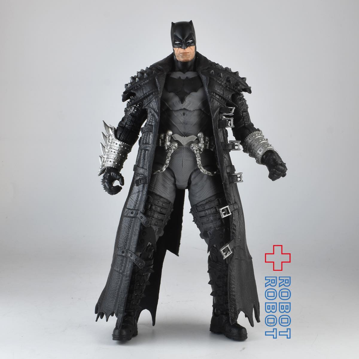 【正規店通販】正規品　未組み立て　ＤＣマルチバース ビルド フィギュア マーシレス　剣2本 バットマン